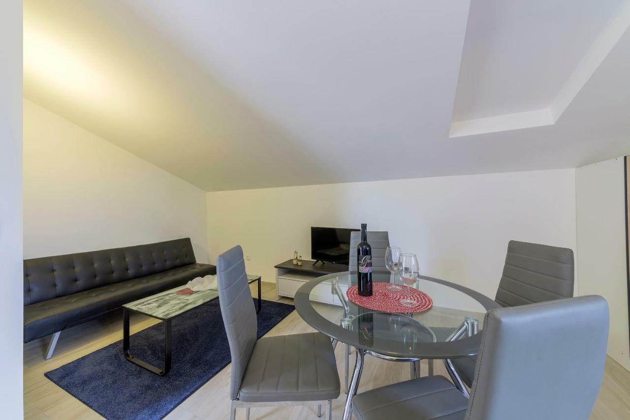 Apartmani Suzi Πούλα Εξωτερικό φωτογραφία