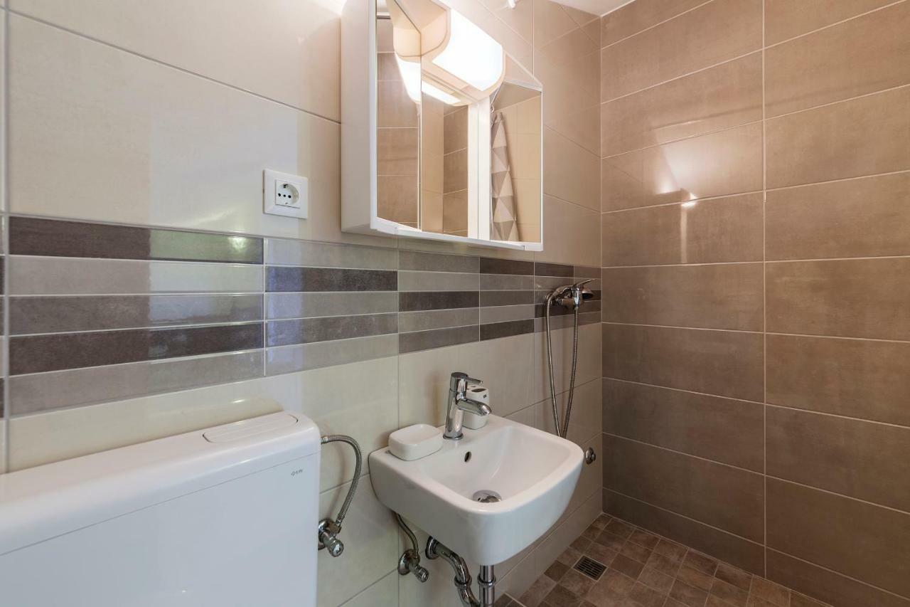 Apartmani Suzi Πούλα Εξωτερικό φωτογραφία
