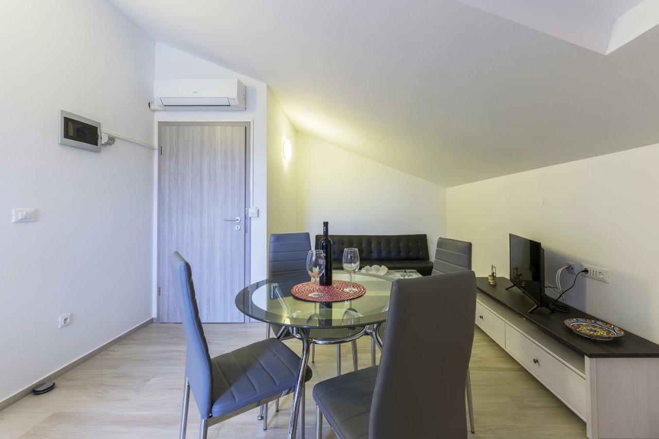 Apartmani Suzi Πούλα Εξωτερικό φωτογραφία